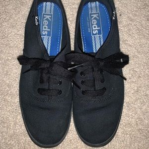 Black Keds